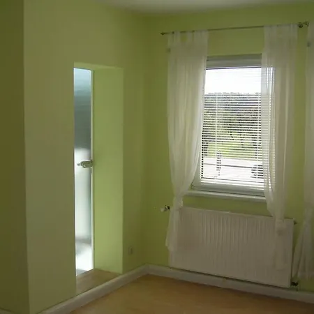 Fewo3 Апартаменты Наумбург